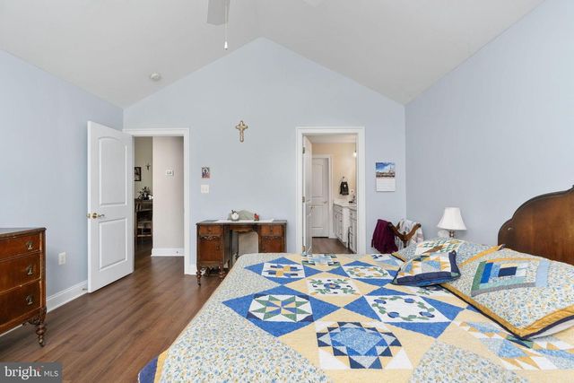 6357 AUTUMN LEAF CIR, Fredericksburg, VA 22407