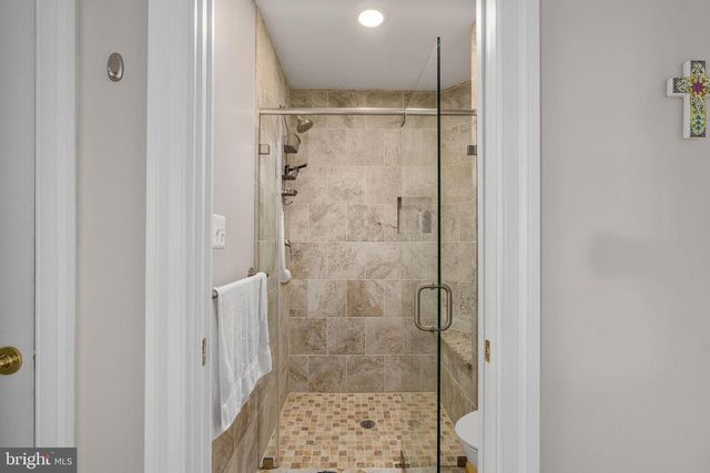 6357 AUTUMN LEAF CIR, Fredericksburg, VA 22407