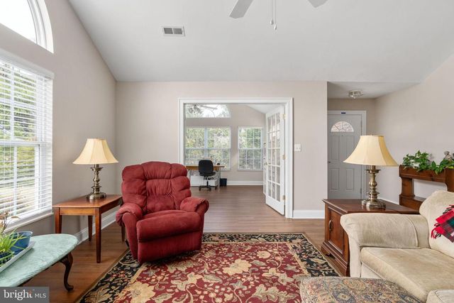 6357 AUTUMN LEAF CIR, Fredericksburg, VA 22407