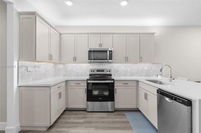 110 SW 171st Way 0, Pembroke Pines, FL 33027