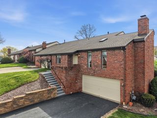 107 Victoria Court, North Strabane, PA 15317