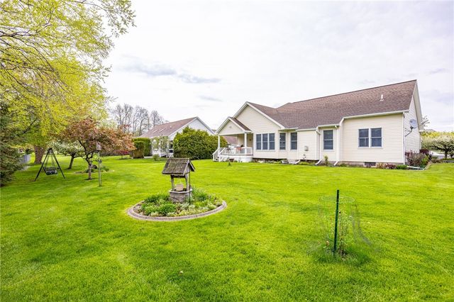 38 Sotheby Drive, Greece, NY 14626