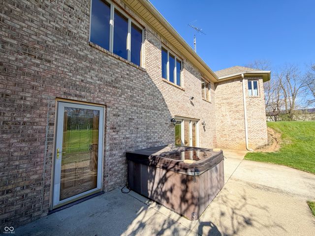 3861 E 300 N, Crawfordsville, IN 47933