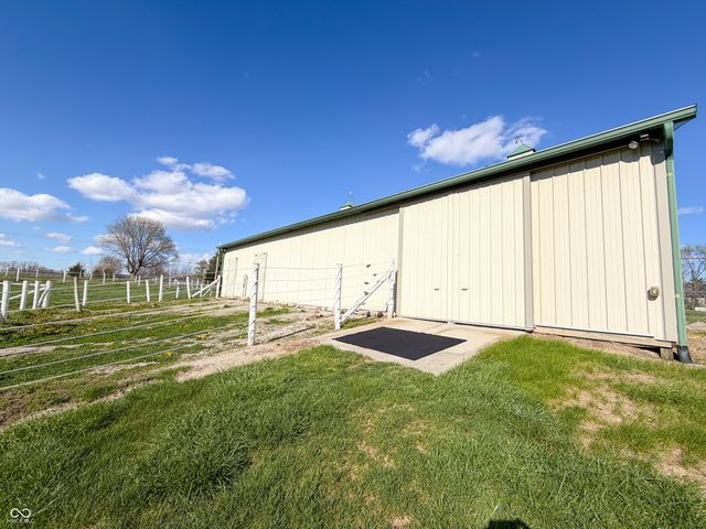 3861 E 300 N, Crawfordsville, IN 47933