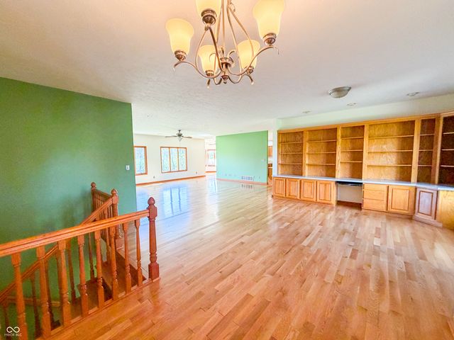 3861 E 300 N, Crawfordsville, IN 47933