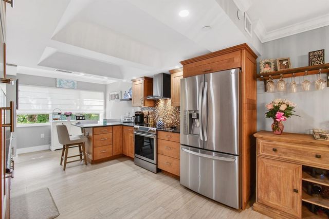 3908 S Ocean Boulevard 127, Highland Beach, FL 33487