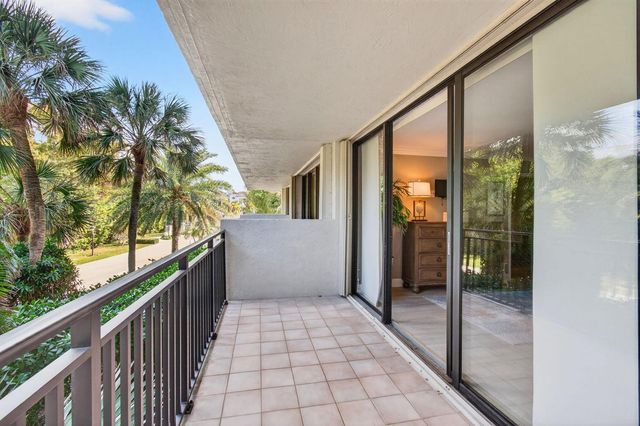 3908 S Ocean Boulevard 127, Highland Beach, FL 33487