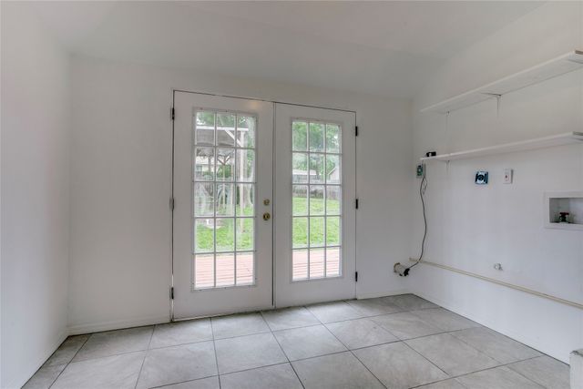 818 E Woodin Boulevard, Dallas, TX 75216