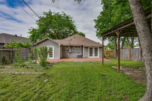 818 E Woodin Boulevard, Dallas, TX 75216