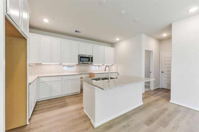 4616 Mesquite Trail Blush, Pinehurst, TX 77362