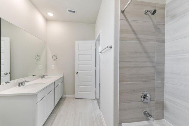 4616 Mesquite Trail Blush, Pinehurst, TX 77362