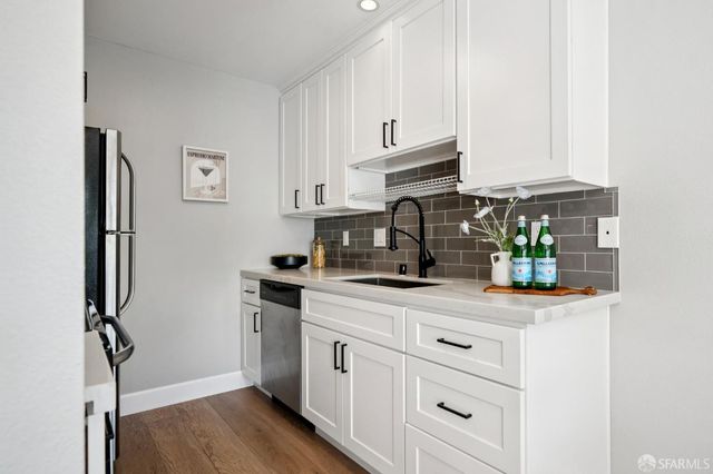 5264 3rd Street 303, San Francisco, CA 94124