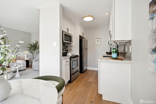 5264 3rd Street 303, San Francisco, CA 94124