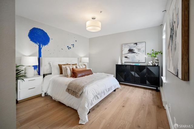 5264 3rd Street 303, San Francisco, CA 94124