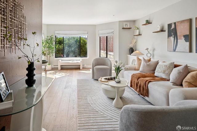 5264 3rd Street 303, San Francisco, CA 94124