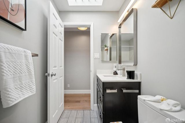 5264 3rd Street 303, San Francisco, CA 94124