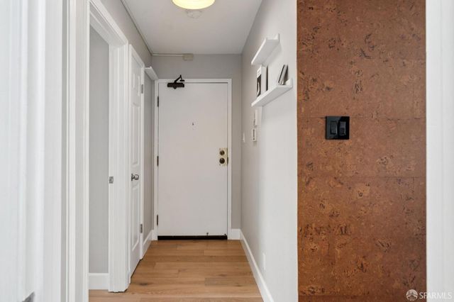 5264 3rd Street 303, San Francisco, CA 94124