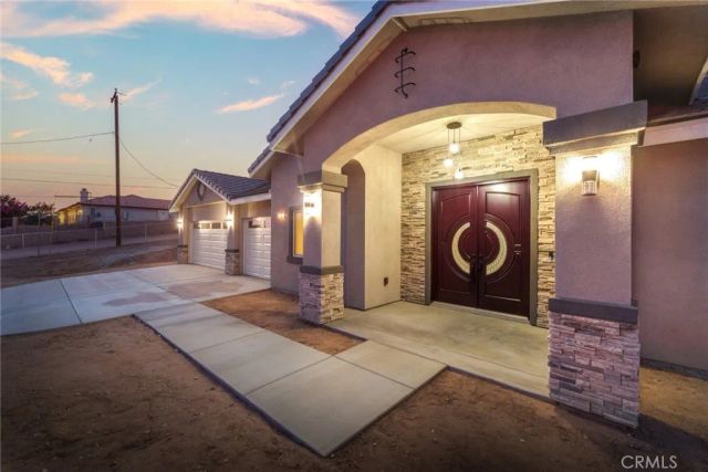 18756 Centennial Street, Hesperia, CA 92345