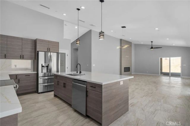 18756 Centennial Street, Hesperia, CA 92345