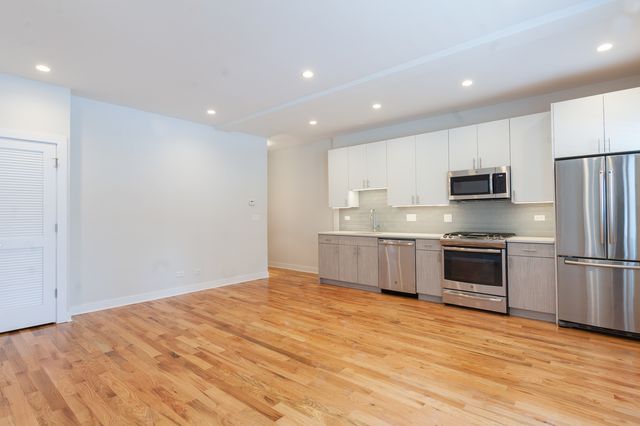 1552 N La Salle Drive 301, Chicago, IL 60610