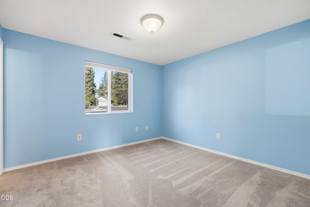 60998 Honkers Lane, Bend, OR 97702