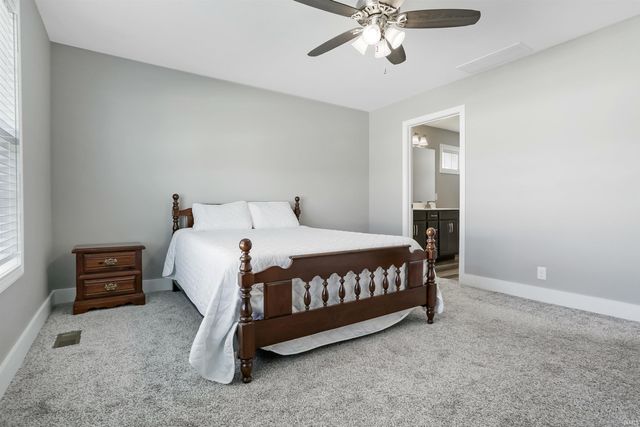 8142 Prescott Drive, Evansville, IN 47715