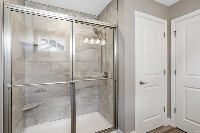 8142 Prescott Drive, Evansville, IN 47715