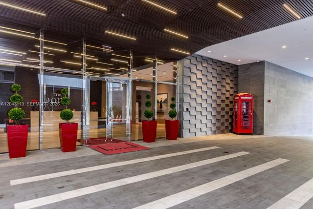 1080 Brickell Ave 1509, Miami, FL 33131
