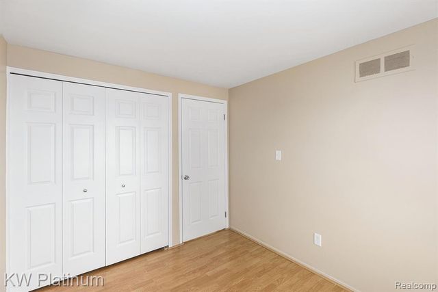 35213 Taffy Drive, Sterling Heights, MI 48312