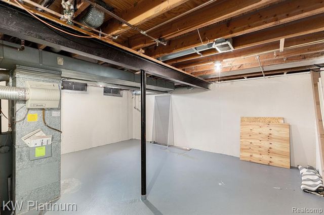 35213 Taffy Drive, Sterling Heights, MI 48312