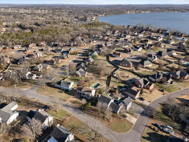 143 Devonshire Trl, Hendersonville, TN 37075