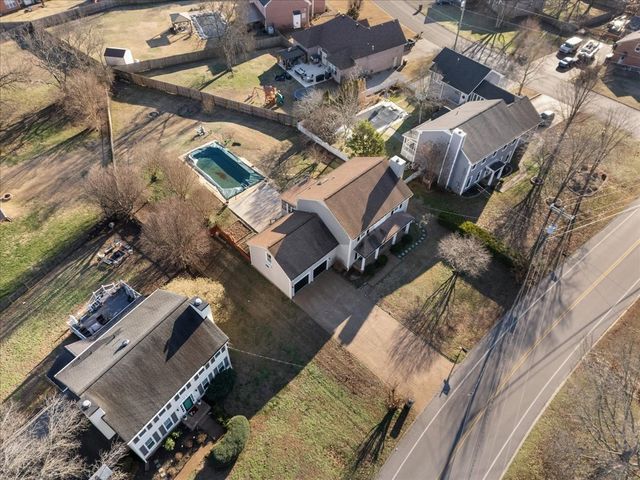 143 Devonshire Trl, Hendersonville, TN 37075