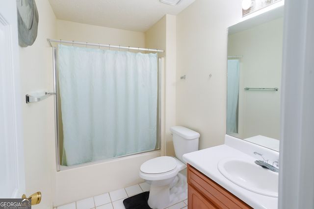 37 Greentree Drive, Newnan, GA 30265