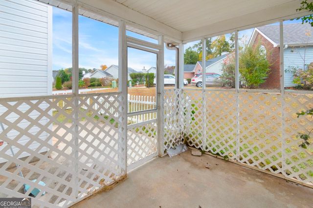 37 Greentree Drive, Newnan, GA 30265