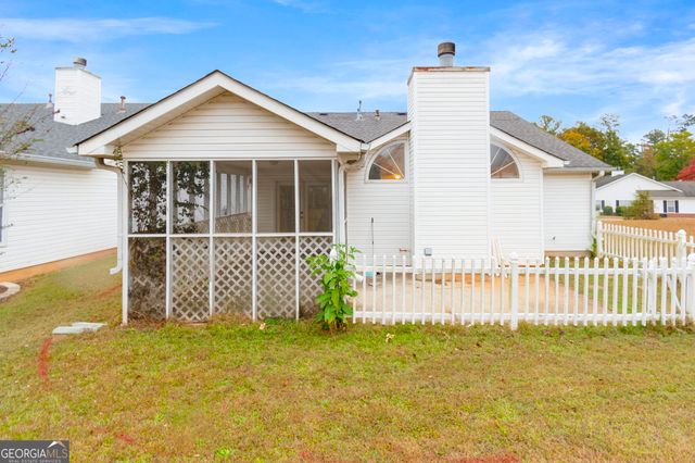 37 Greentree Drive, Newnan, GA 30265