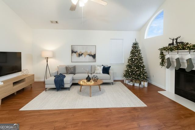 37 Greentree Drive, Newnan, GA 30265