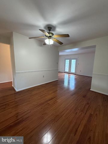 338 NANSEMOND ST SE, Leesburg, VA 20175
