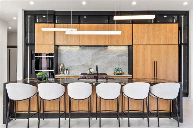 6531 Long Acres Drive, Sandy Springs, GA 30328