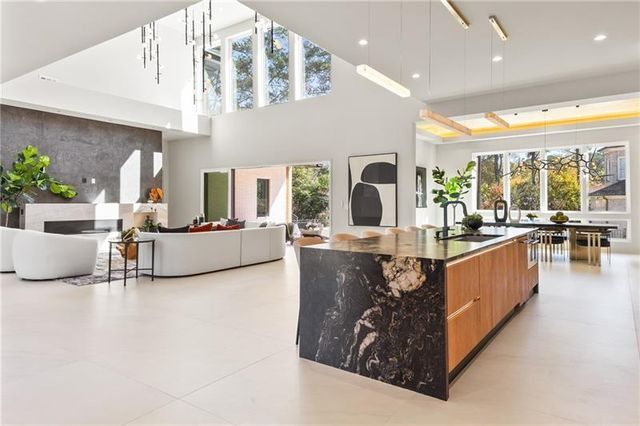 6531 Long Acres Drive, Sandy Springs, GA 30328