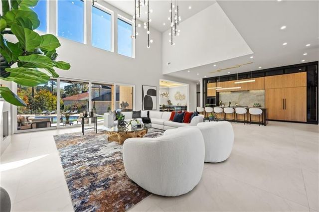 6531 Long Acres Drive, Sandy Springs, GA 30328