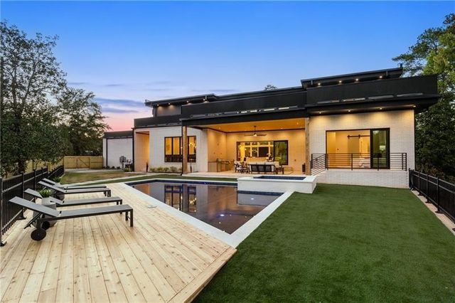 6531 Long Acres Drive, Sandy Springs, GA 30328