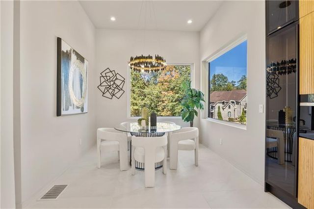 6531 Long Acres Drive, Sandy Springs, GA 30328