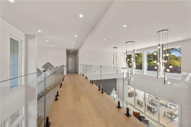 6531 Long Acres Drive, Sandy Springs, GA 30328