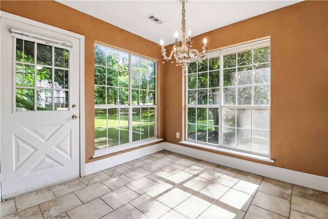 2560 Orchard Hill Road, Siloam Springs, AR 72761