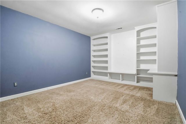 2560 Orchard Hill Road, Siloam Springs, AR 72761