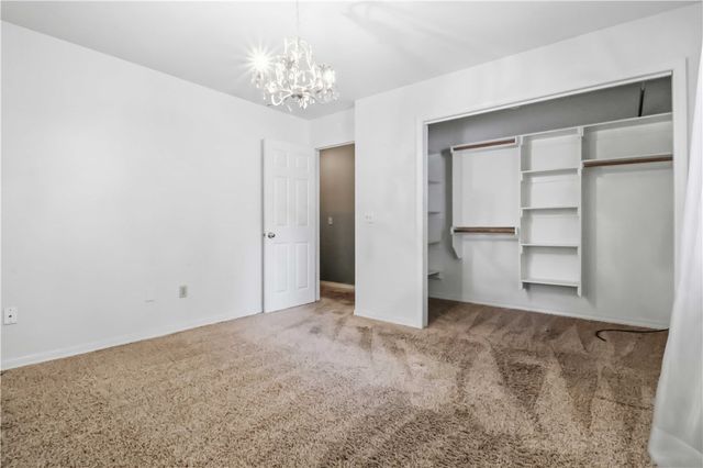2560 Orchard Hill Road, Siloam Springs, AR 72761