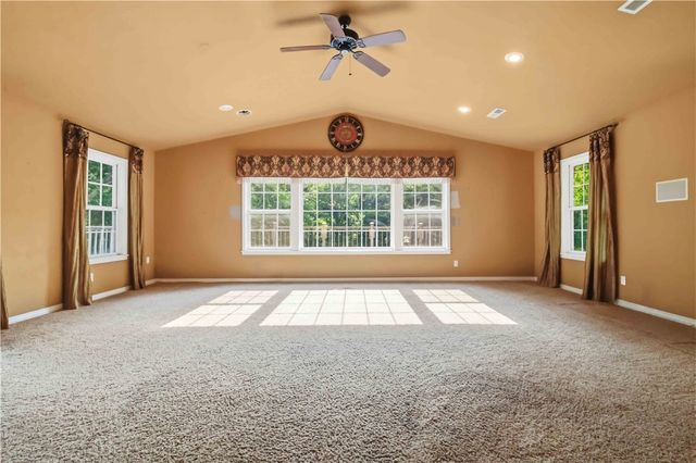 2560 Orchard Hill Road, Siloam Springs, AR 72761