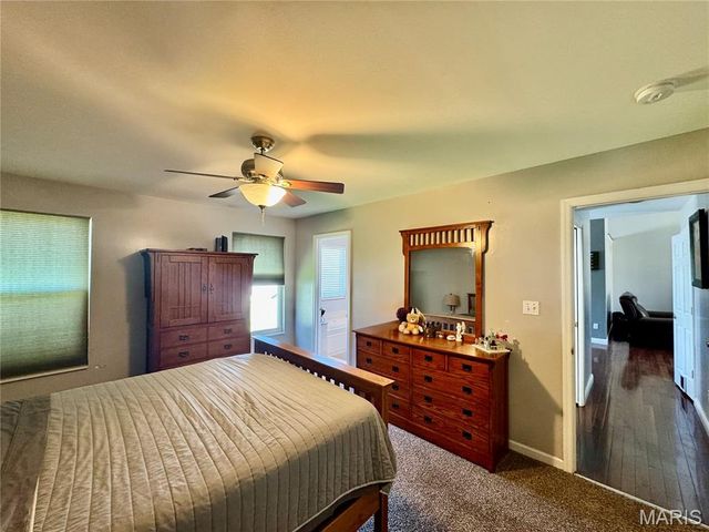 2766 Brookmeadow Drive, Belleville, IL 62221