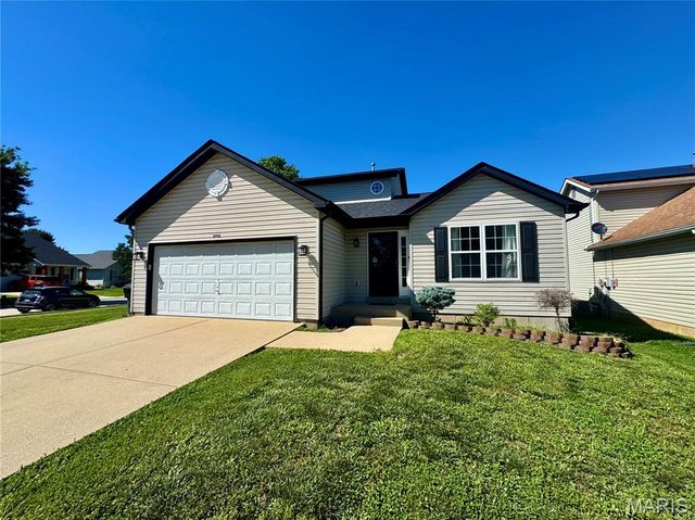 2766 Brookmeadow Drive, Belleville, IL 62221