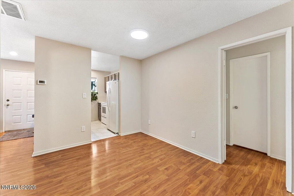 Image 11 of property listing at 2177 Kietzke Lane D, Reno, NV 89502